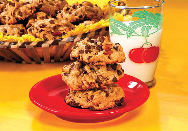 Peanut Butter Chocolate Chip Cookies