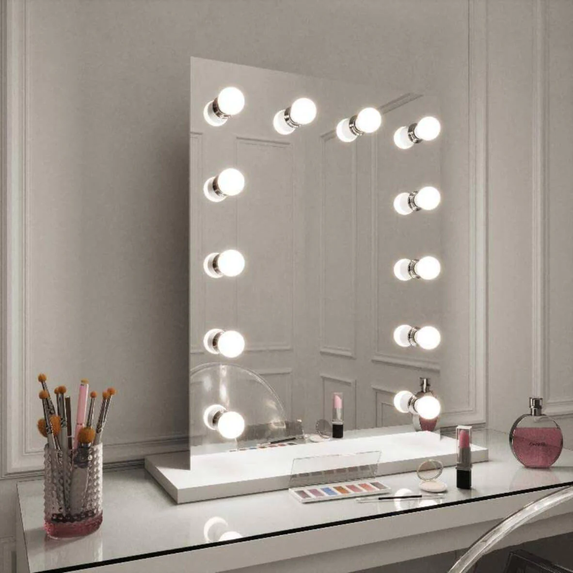 Image of Alicia Hollywood Mirror