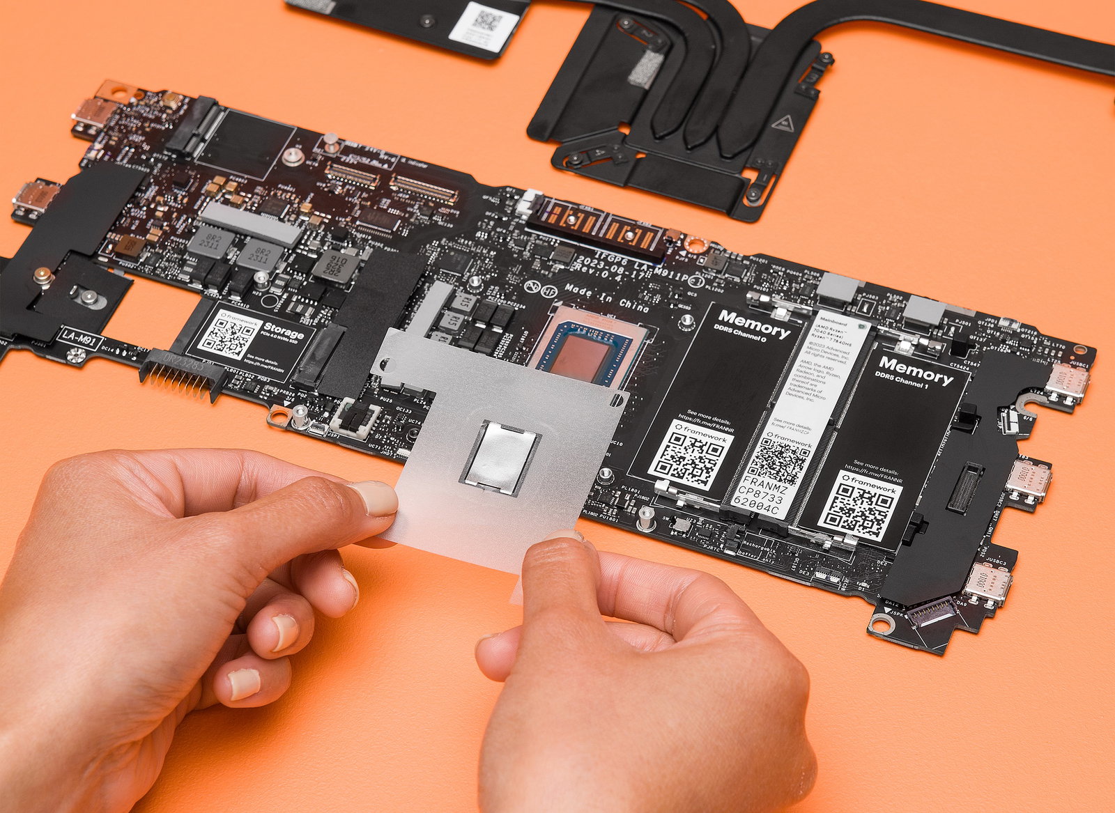 Framework Laptop 16 liquid metal thermal interface