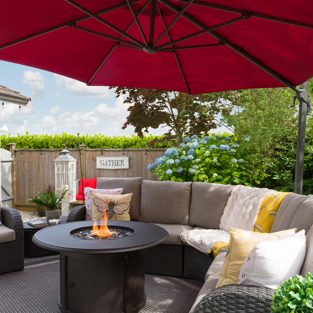 Sofas & Loveseats
