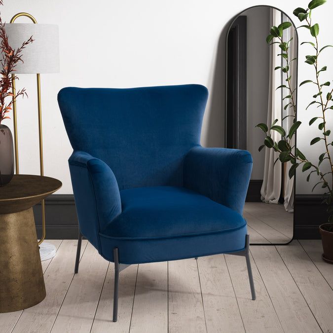 Sofas & Loveseats