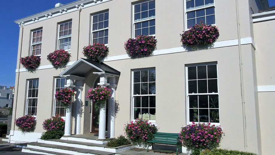 Albany Apartments Guernsey