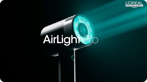 L’Oréal Airlight Pro premium hair drying tool leaves you with smooth, more hydrated hair