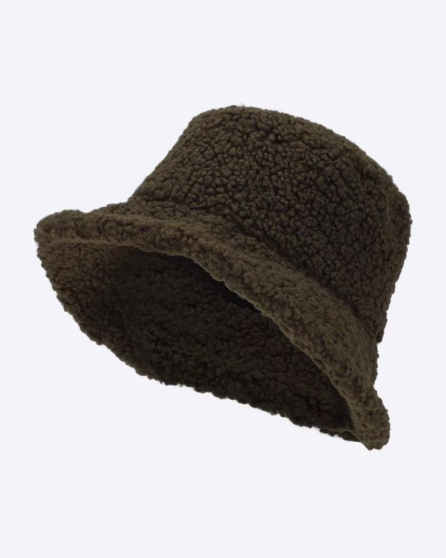 Bucket Hut Teddy