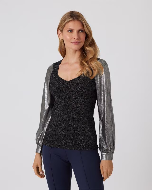Pullover mit Kontrastärmel