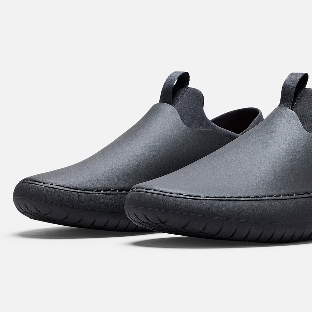 MISE Standard kitchen shoes matte recycled leather