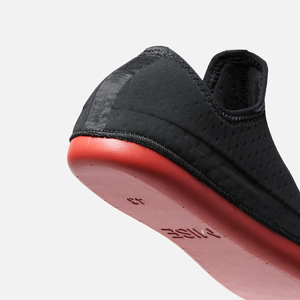 MISE Standard kitchen shoe Insole heel view