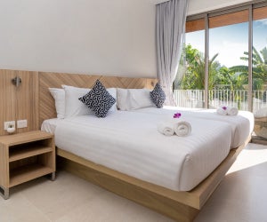 Up to € 300 off accommodation