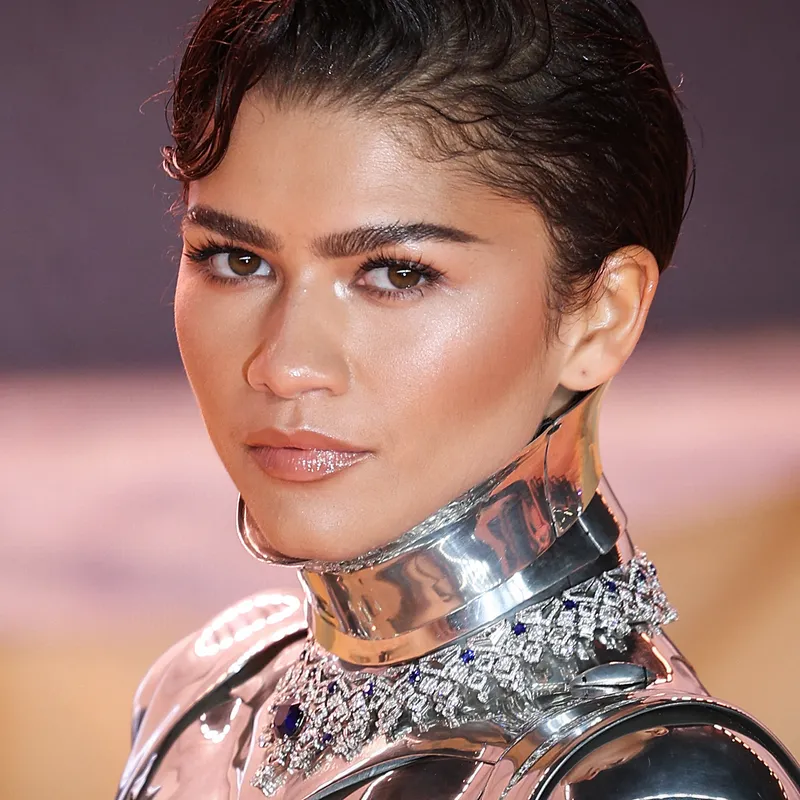 Glamour: Zendaya Stole the Show at the Dune Premiere in Mugler’s See ...