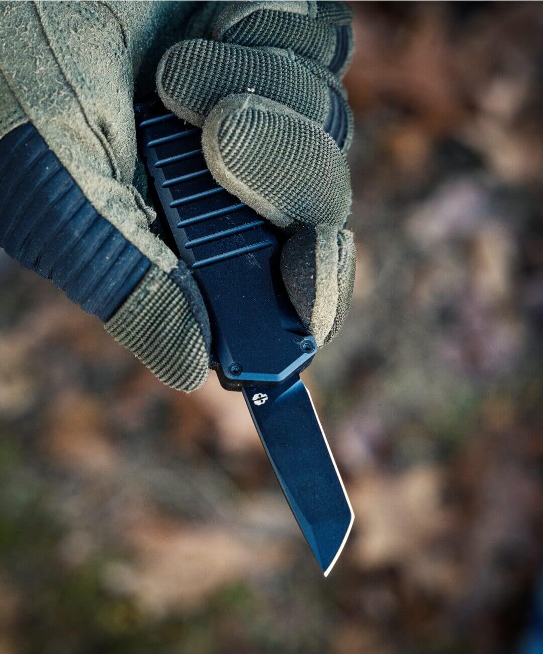 A2 Badger Black Titanium Knife