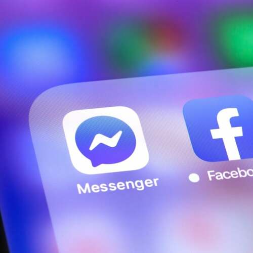 Facebook Revives 'Poking' and the Kids Are Into It for Some Reason
