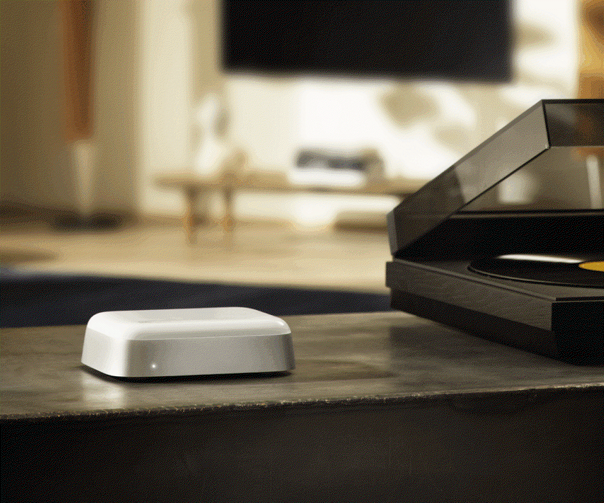 Bang & Olufsen: Beoconnect Core: one box. Generations of play. | Milled