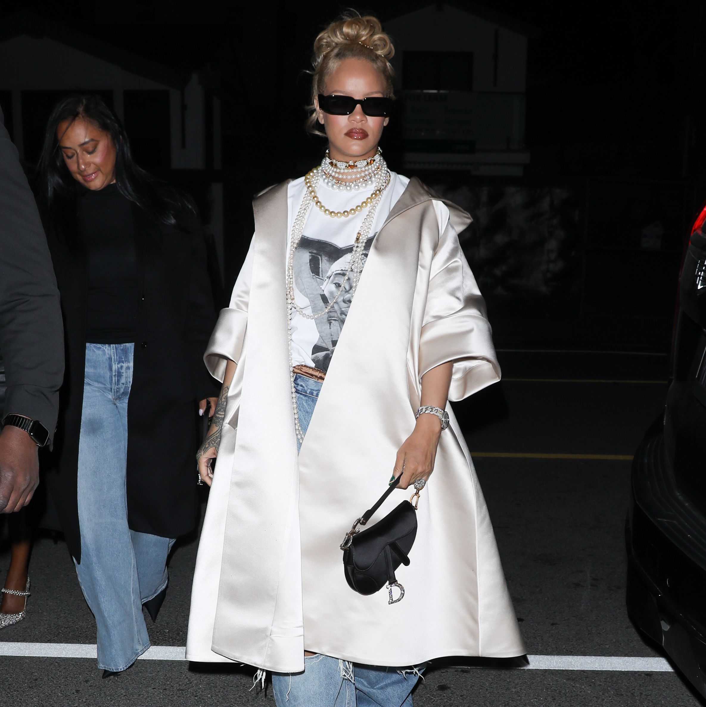 Harper's BAZAAR Rihanna Gives a Casual 'Fit the Superstar Treatment
