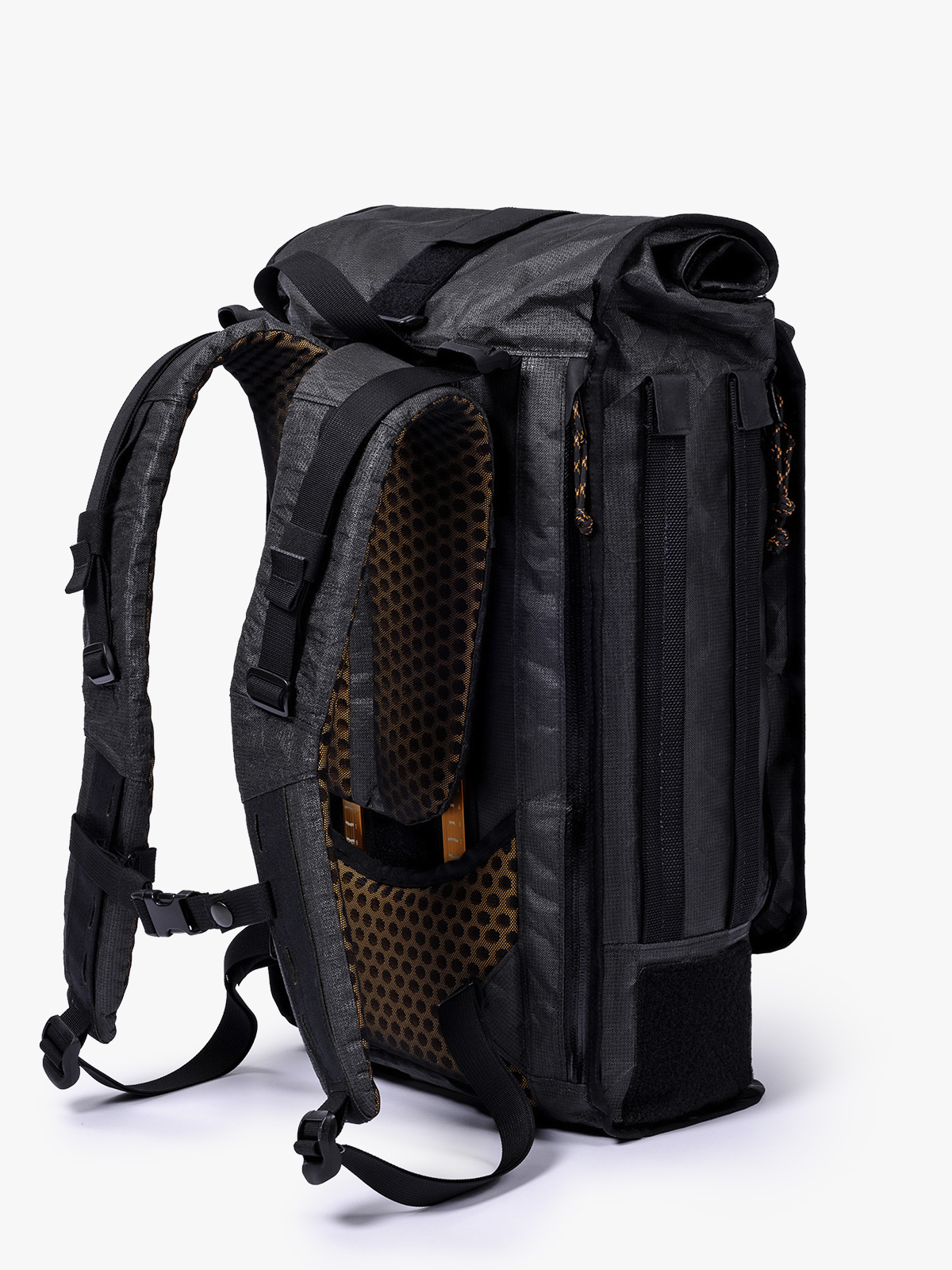 Mission Workshop: [Presale] MISSION WORKSHOP X CARRYOLOGY MARS