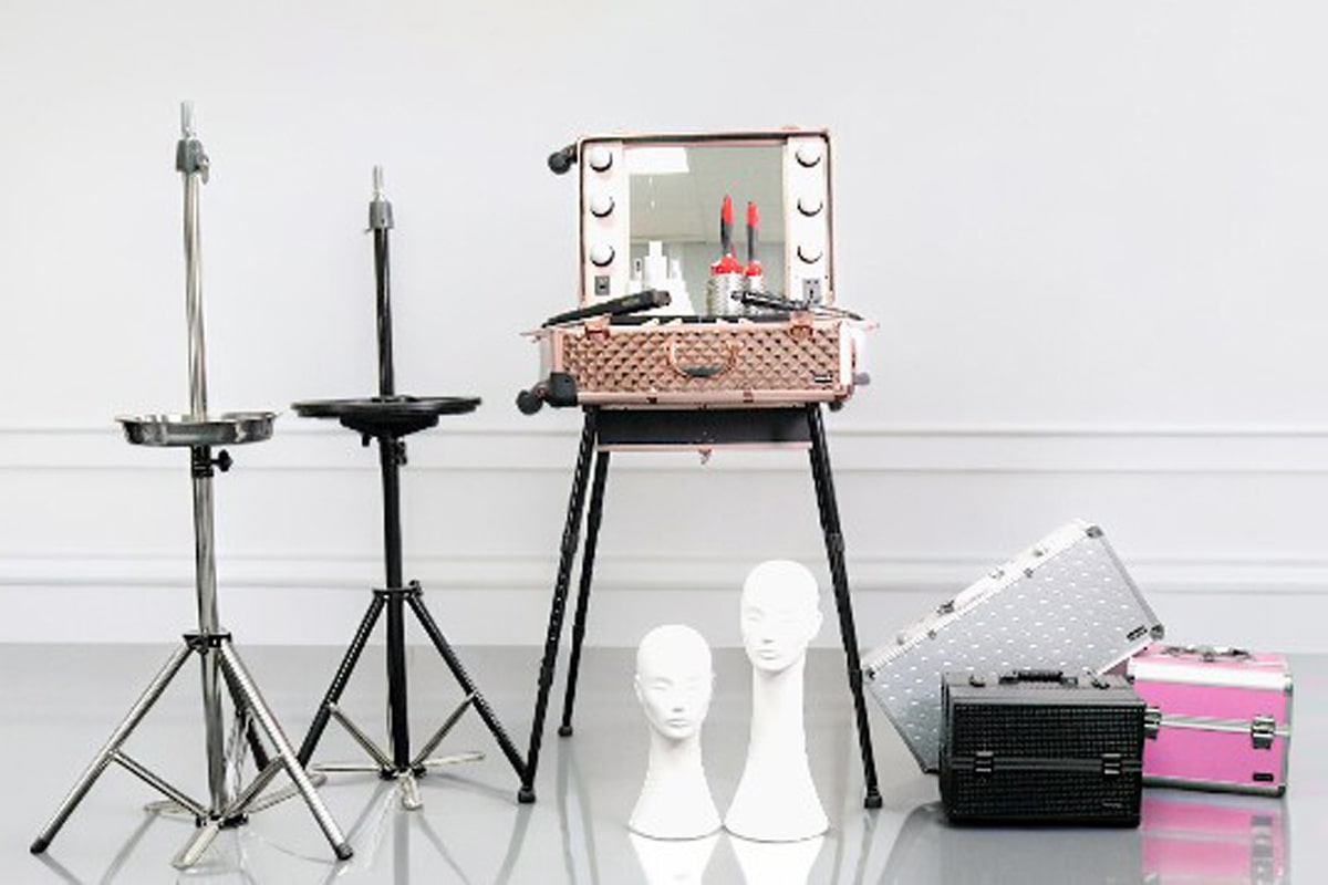 HairArt Int'l Inc. Act Now and Save 30 on Your Barber & Makeup Cases