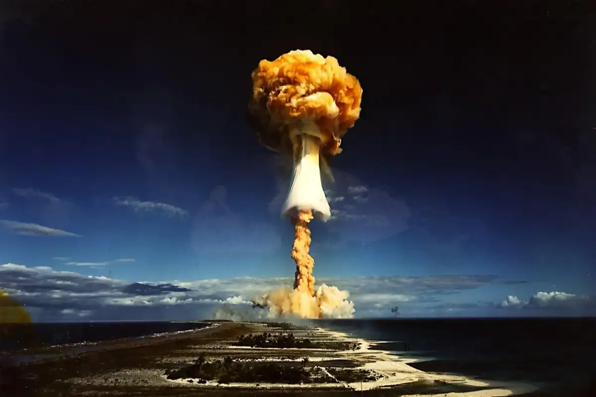 Fusion reactors could create ingredients for a nuclear weapon in weeks. Image leads to article.