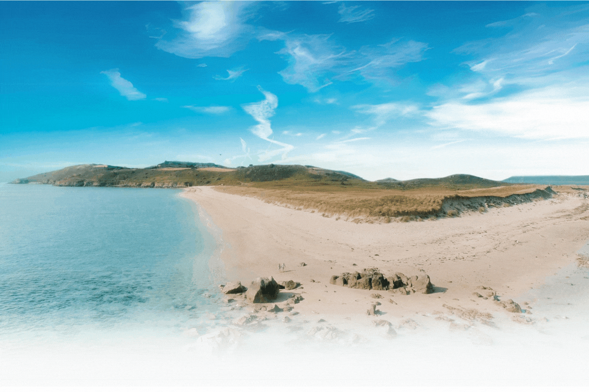 A picture of the beaches you can expect to see on your island hopping adventure!