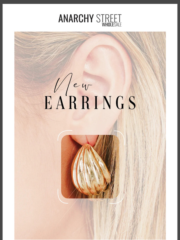 Shine Bright with New Earrings! 🤩🤍