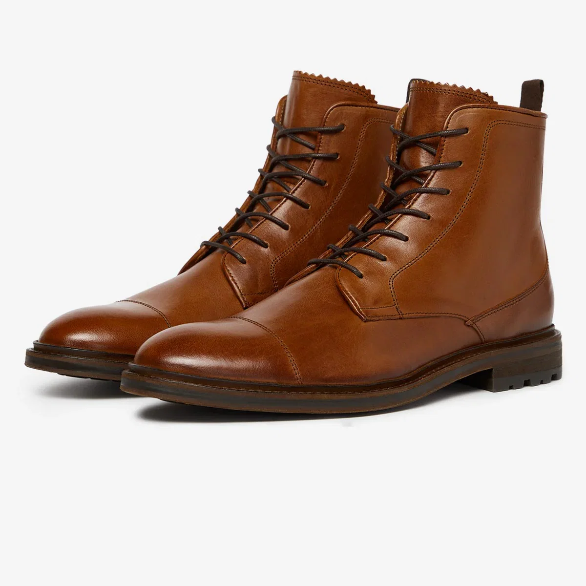 Image of Chaves Dark Tan