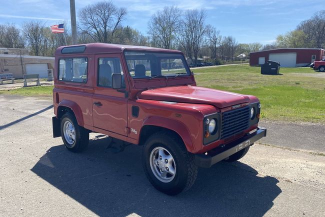 1999 Land Rover Defender 90 * 135,241 Miles