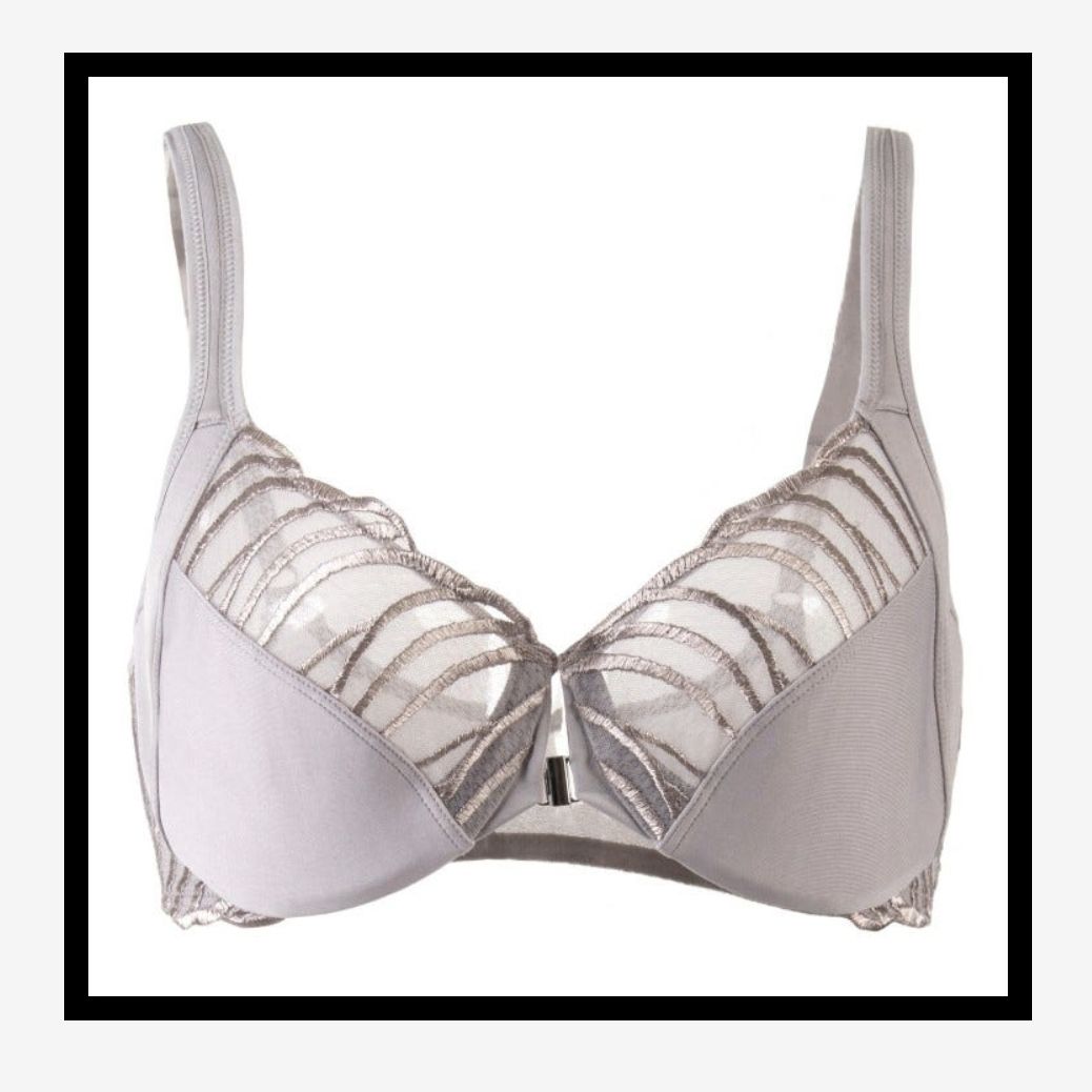 The 17 Best Minimizer Bras From Lacy to Athletic