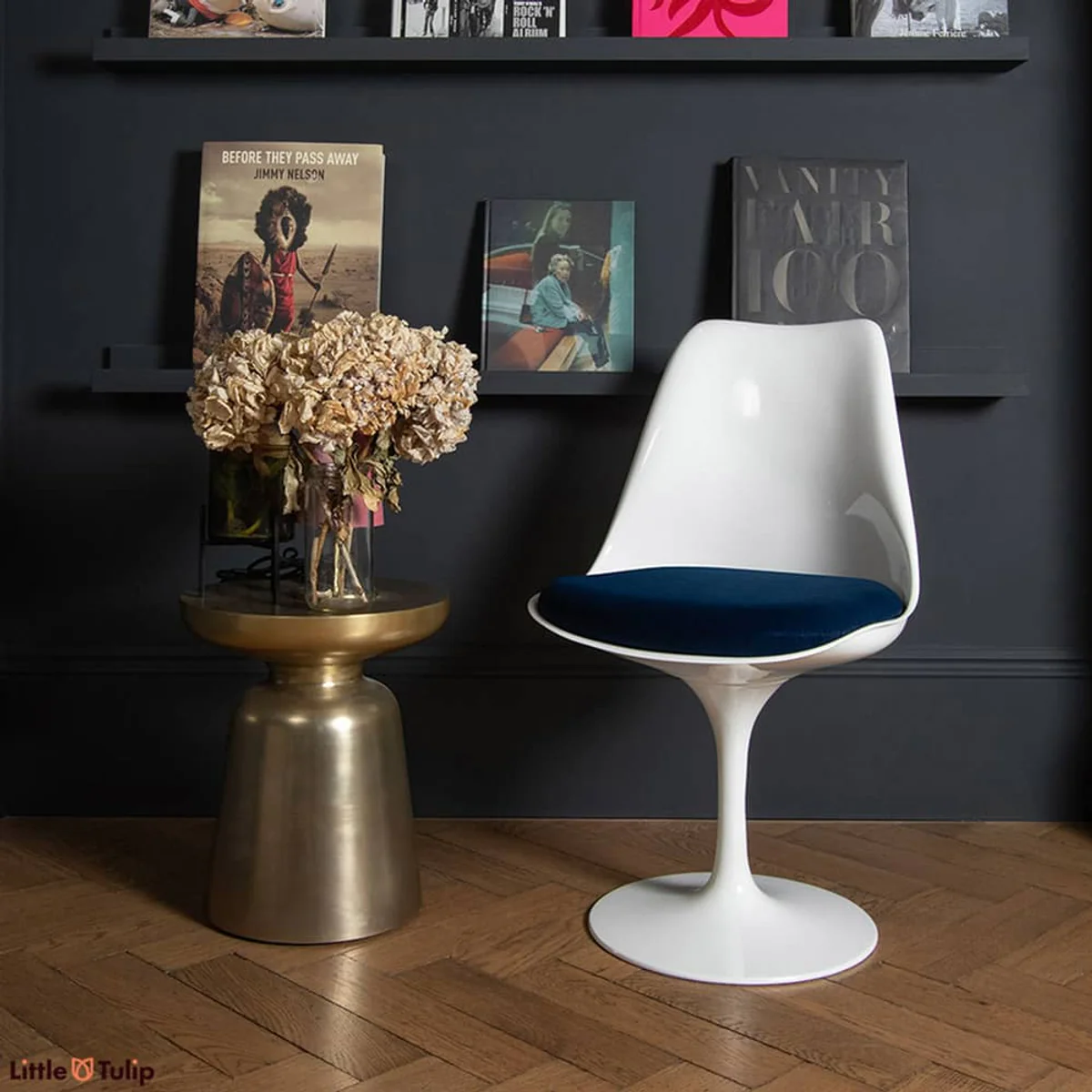 The Saarinen Tulip Fiberglass Side Dining Chair