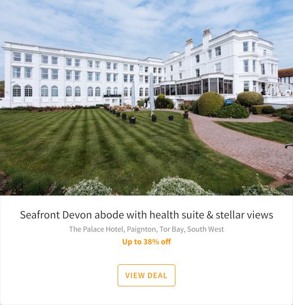 Seafront Devon abode with health suite & stellar views