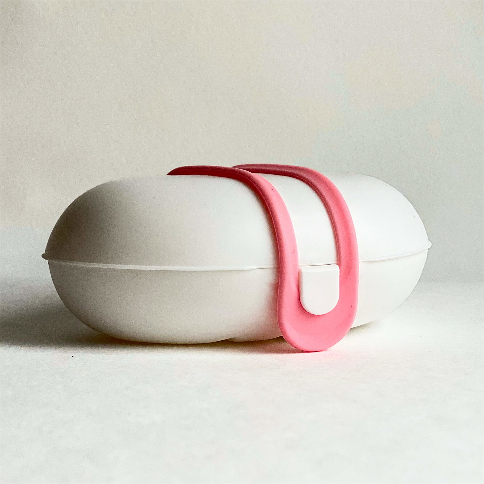 Image of Macaron Travel Soap Case