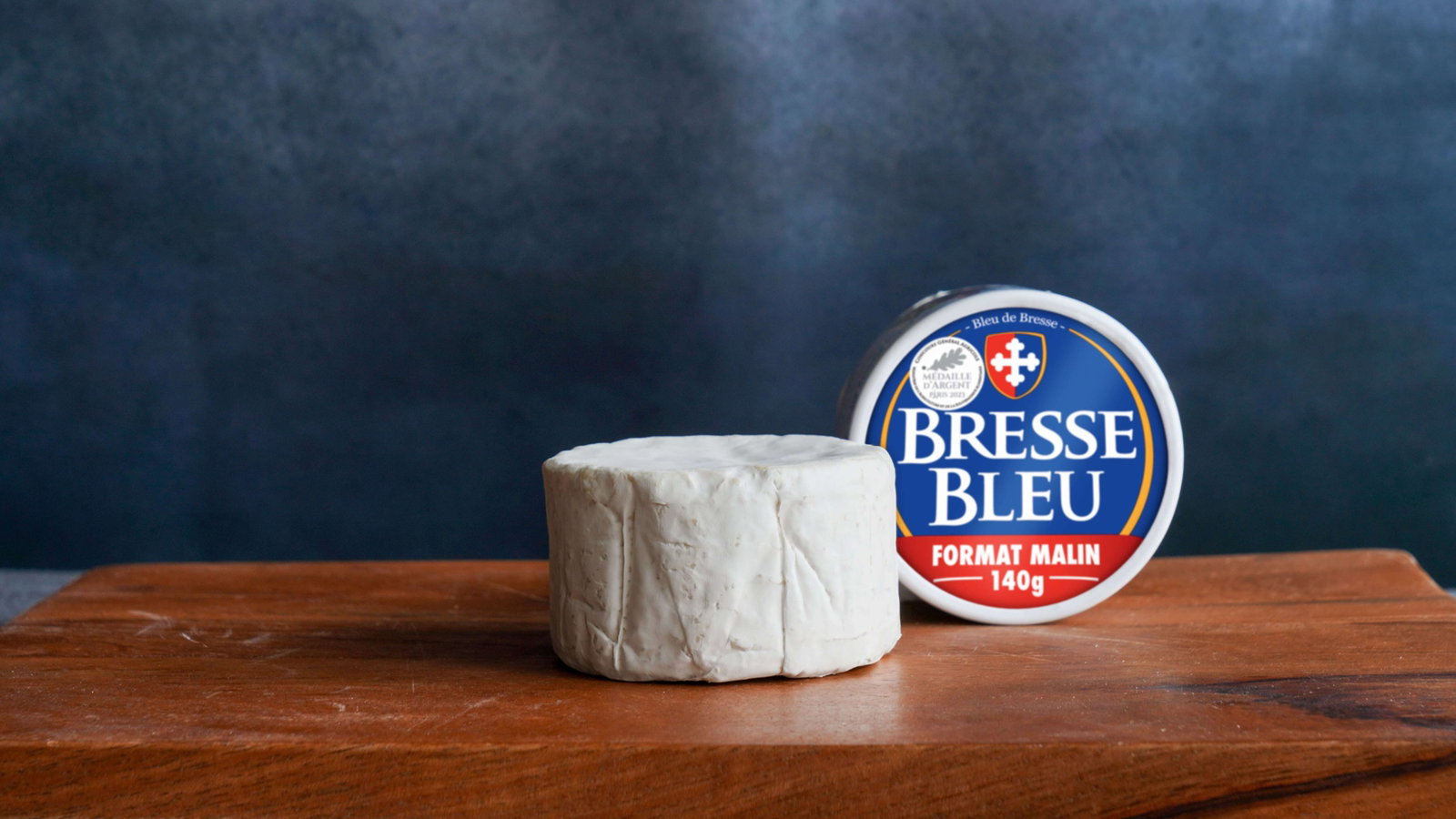 Cheese Lover Shop Discover our new Bresse Bleu cheese! 🧀 Milled — free download