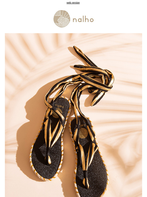 Enjoy 30% off on all items in our store! Discover our yoga mat sandals.