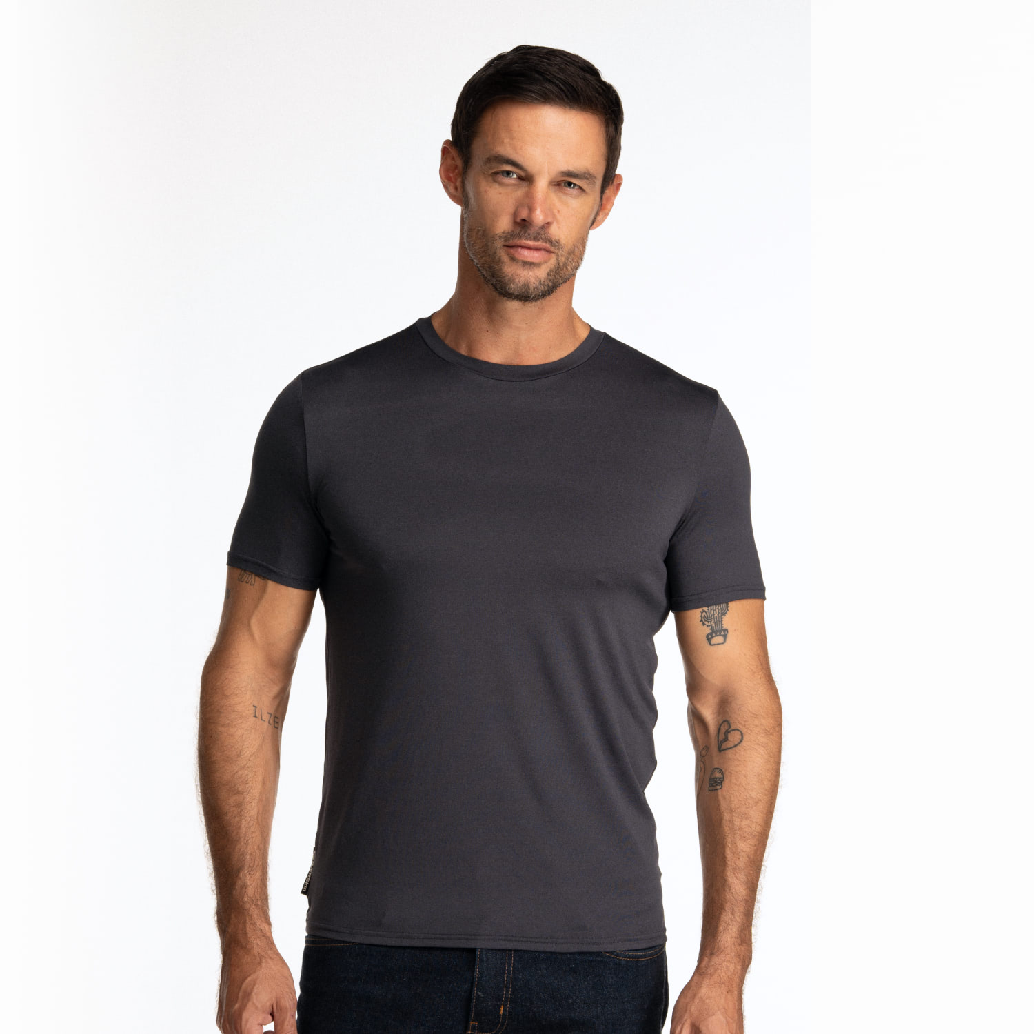 MOISTURE WICKING T-SHIRT