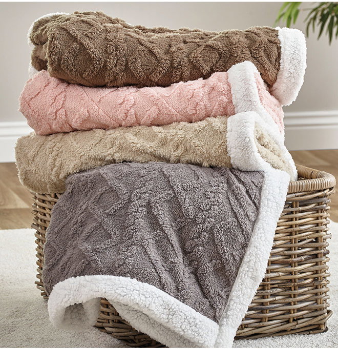 Sherpa throw