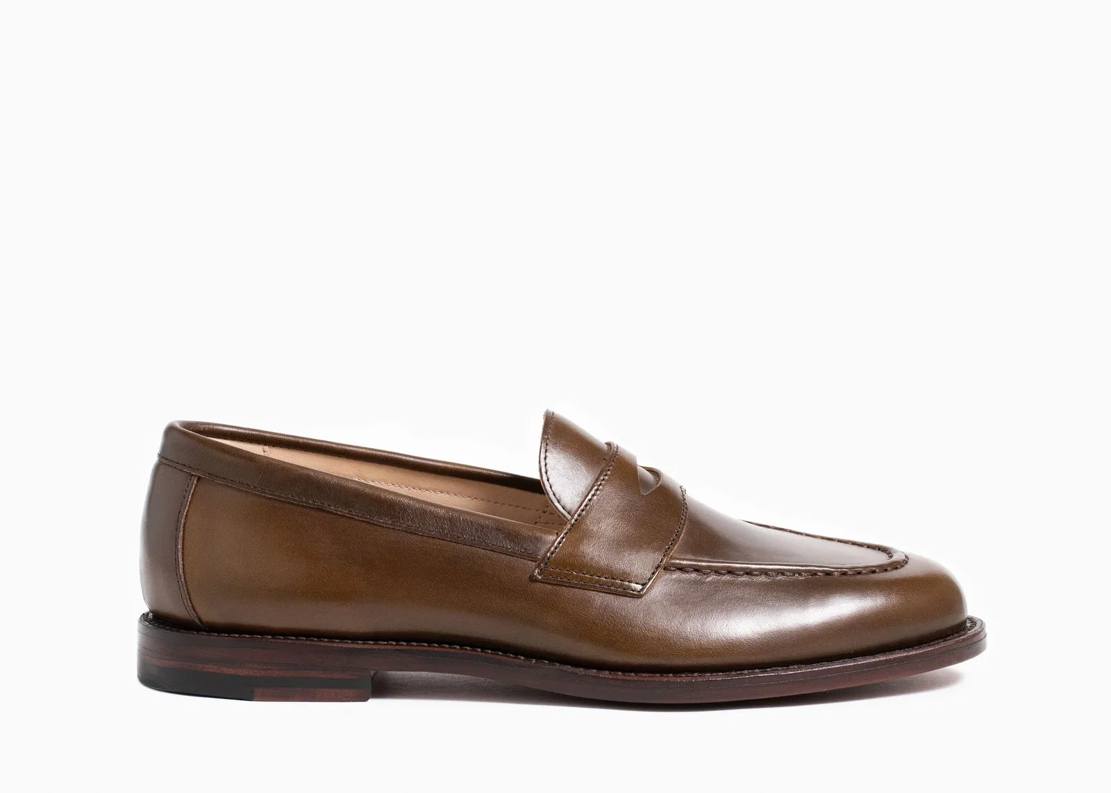 Image of Traveler Penny Olive Chromexcel