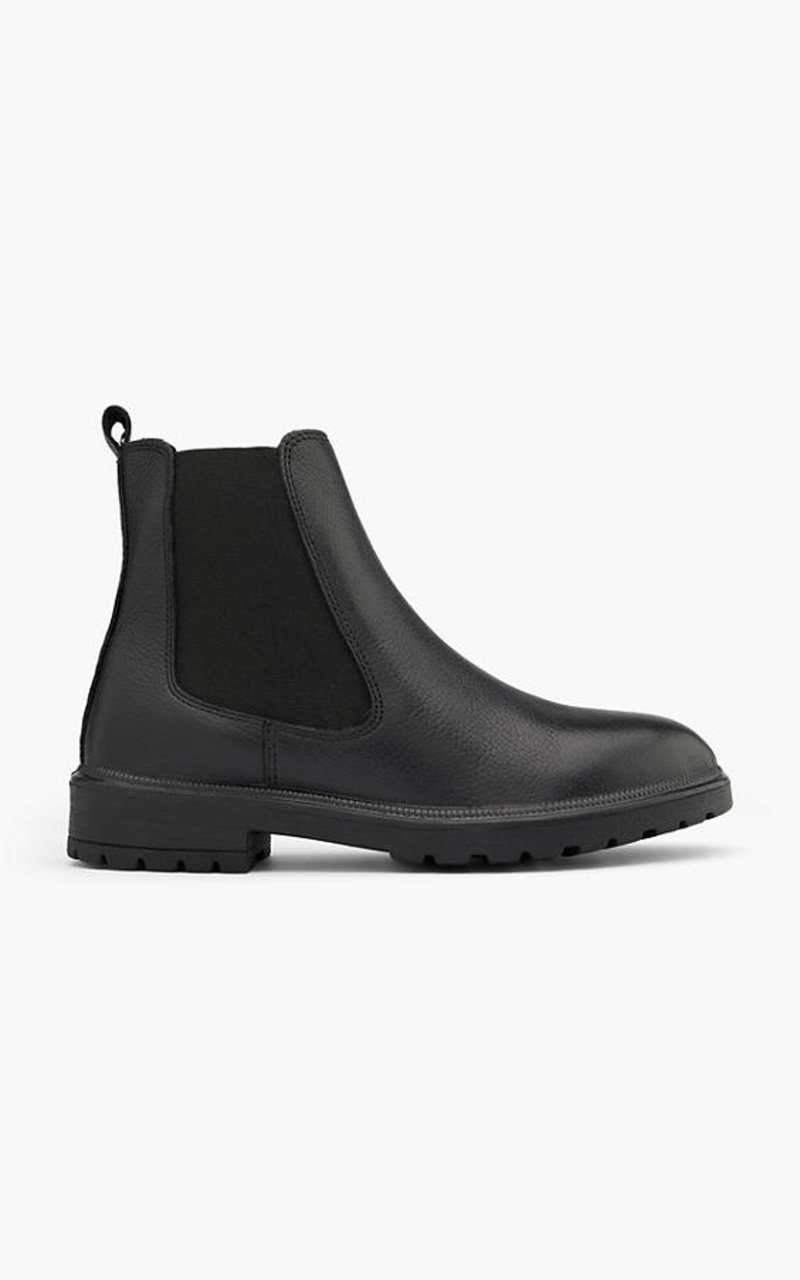 Black Leather Chelsea Boot