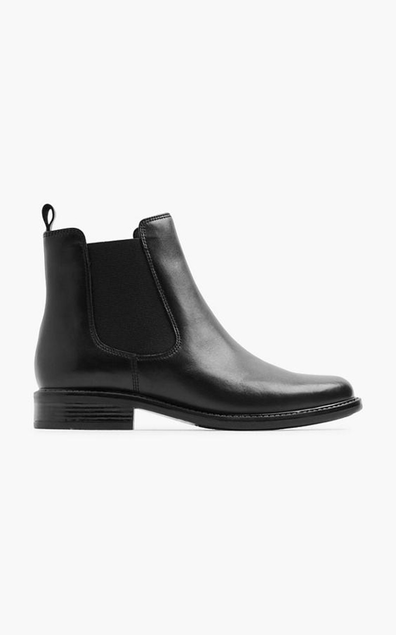 Black Leather Chelsea Boot