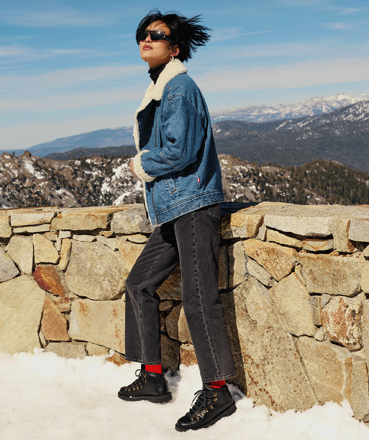 SHOP WOMEN'S DENIM