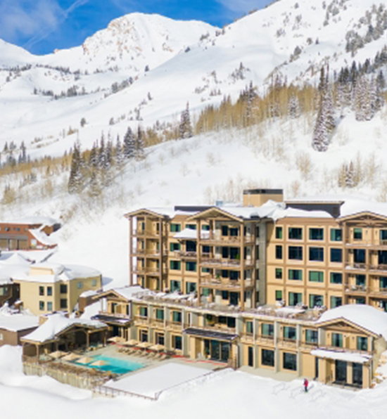Snowpine Lodge
