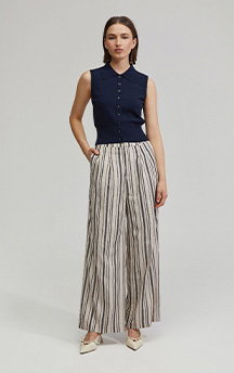 Rae Polo Neck Buttoned Knit Top