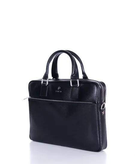 Image of Borsa Ventiquattrore in pelle di vitello nera saffiano tasca zip