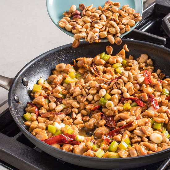Gōngbǎo Jīdīng (Sichuan Kung Pao Chicken)