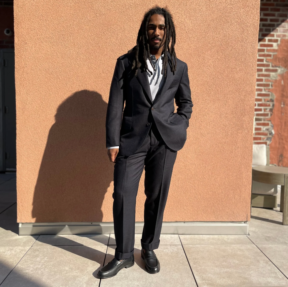 Carrara suit