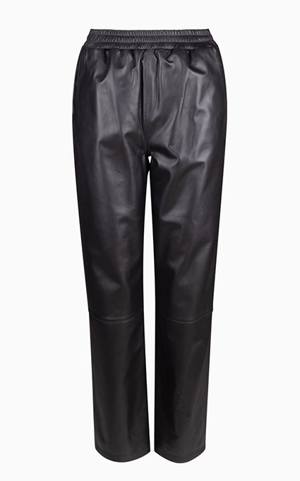 ARMA-Lederhose.gif