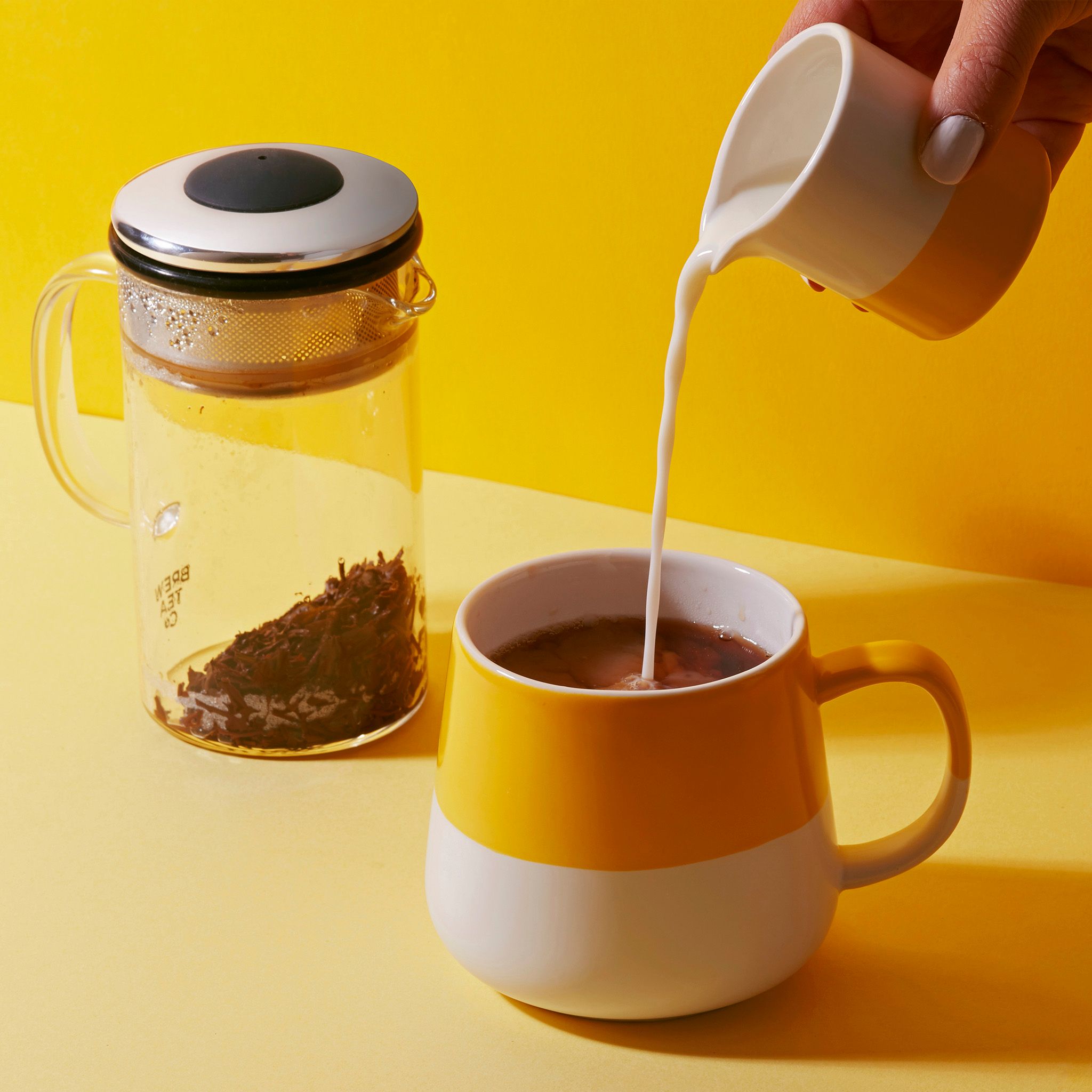 Tea pouring shot