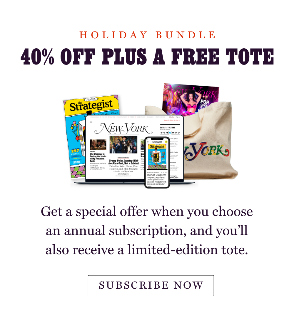 Holiday Bundle - 40% Off Plus A Free Tote - Get a special offer when you choose an annual subscription and you'll also receive a limited-edition tote. - Subscribe Now
