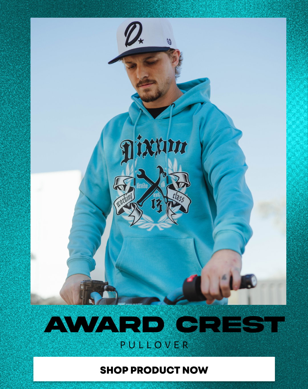 Award Crest Pullover - Black/White/Aqua