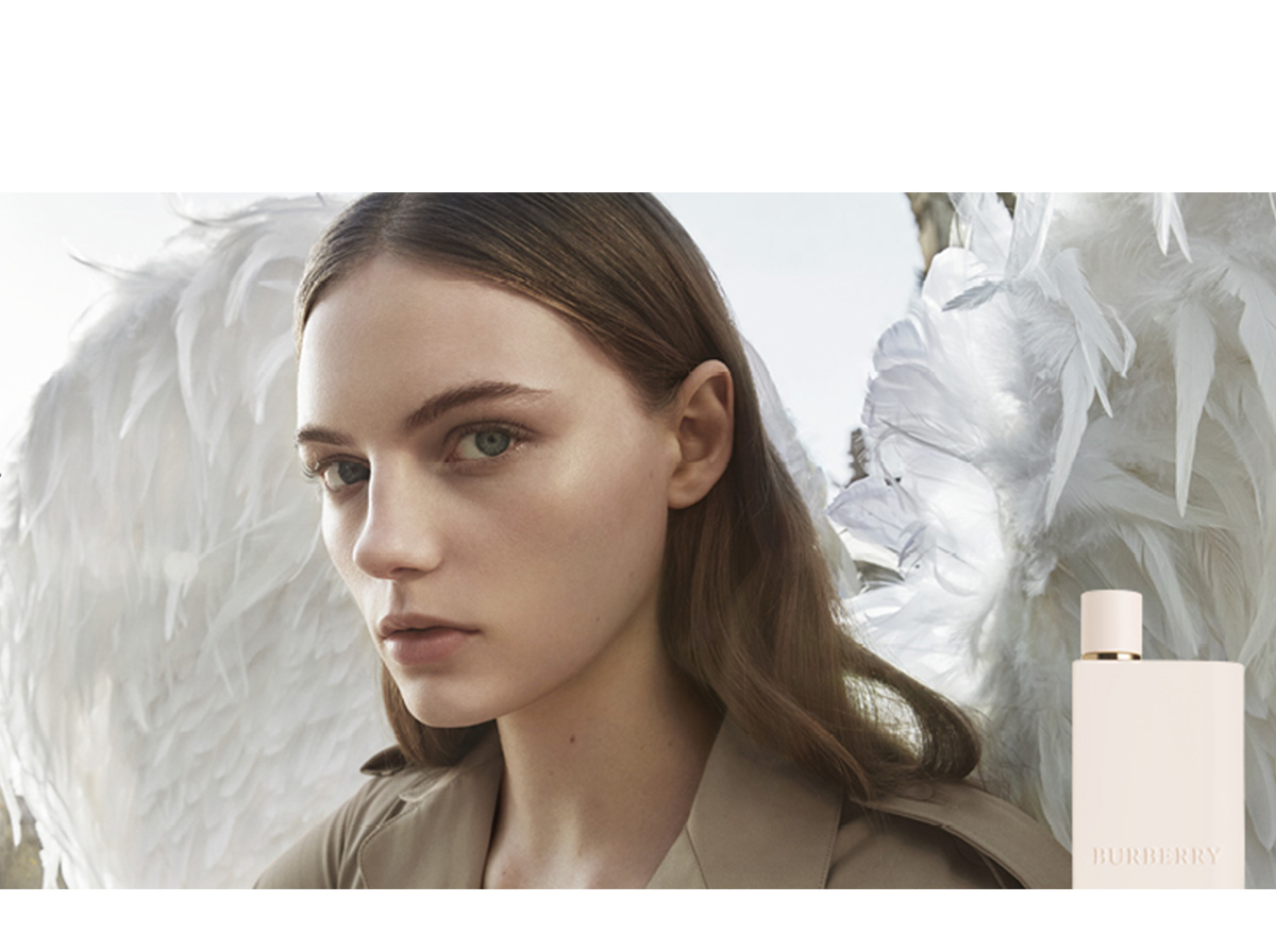 Taštička alebo miniatúra parfému Burberry Her Intense zadarmo
