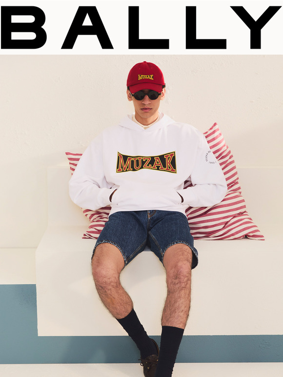 The Leo Mas Capsule