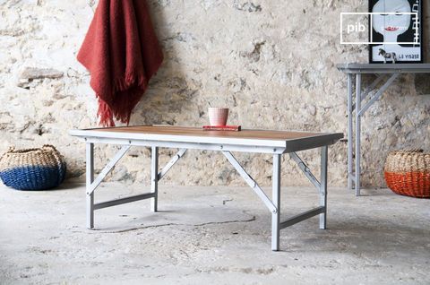 Bois noble et ligne intemporelle