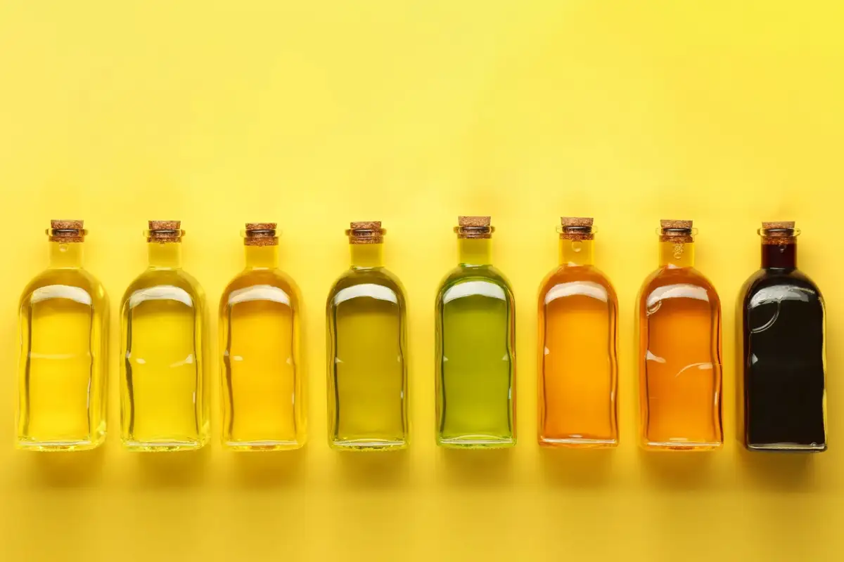 The complete guide to cooking oils and how they affect your health. Image leads to article.