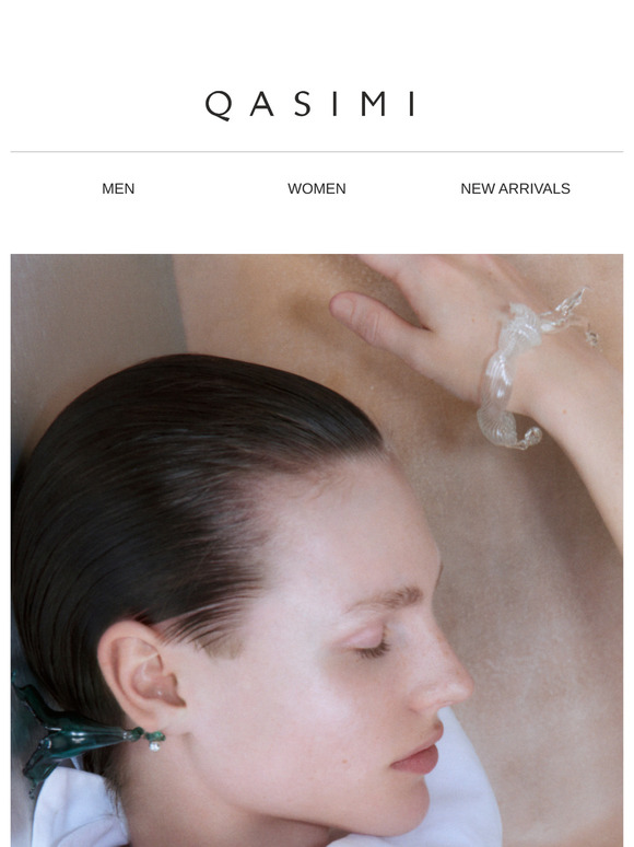 Spring/Summer 25 : Sculptural Forms , Fluid Textures